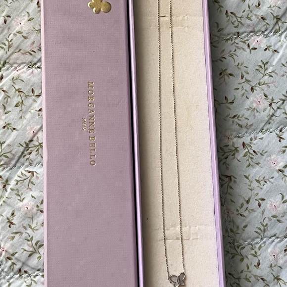 Morganne Bello 18k White Gold Mother of Pearl Necklace - Picture 3 of 6